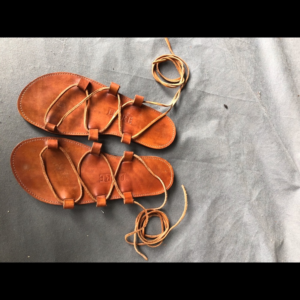 Strappy gladiator leather sandals